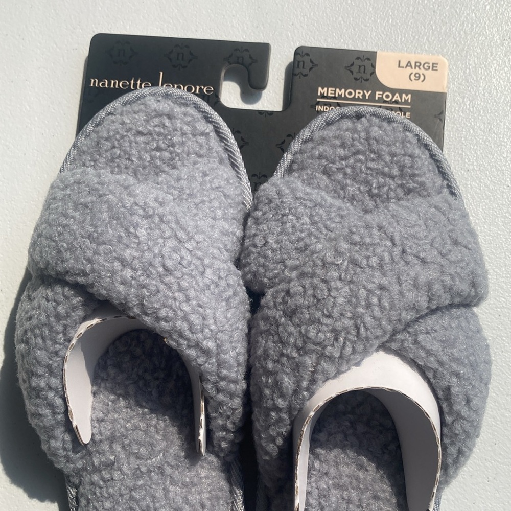 Nanette Lepore Gray x band Slipper memory foam
Indoor outdoor sole Large 9 - Picture 4 of 14